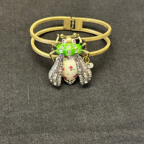 Betsey Johnson Jewelry - Betsey Johnson Vintage Critters Art Deco Rosebud Bug Fly Hinged Bangle Bracelet
